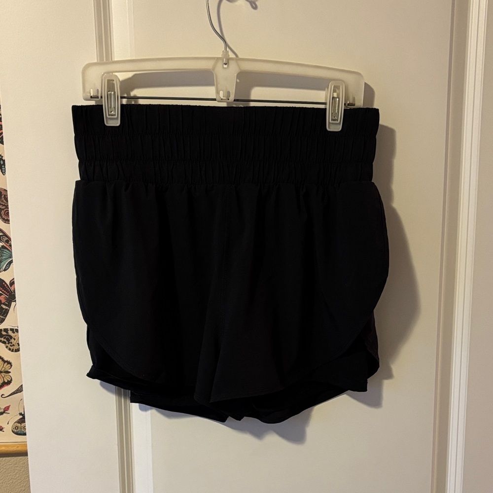 Vitality Breeze Run Black Women's Shorts